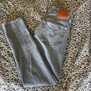 Levi’s Women’s 501 Skinny Size 25